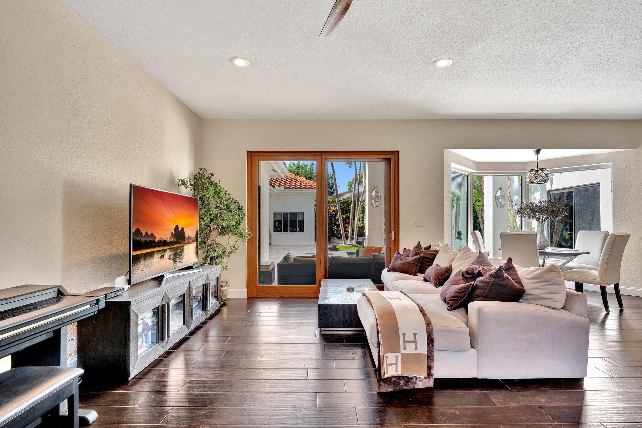 6131 NW 30th Ave Boca Raton, FL 33496