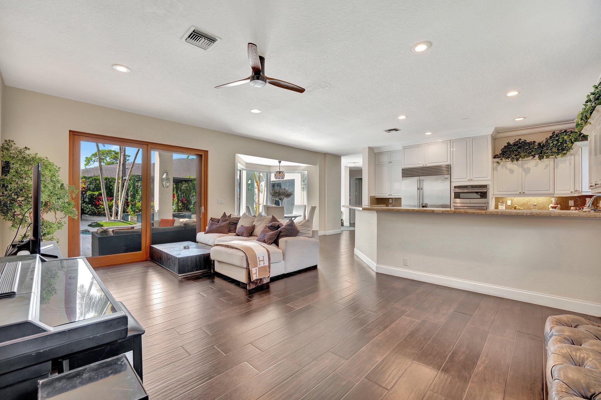 6131 NW 30th Ave Boca Raton, FL 33496