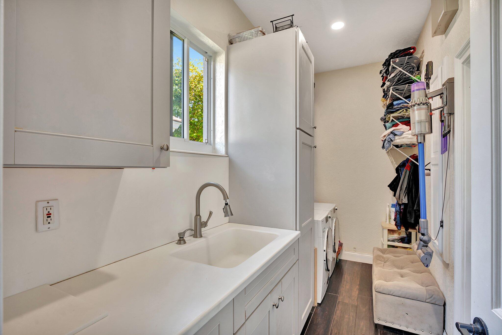 6131 NW 30th Ave Boca Raton, FL 33496