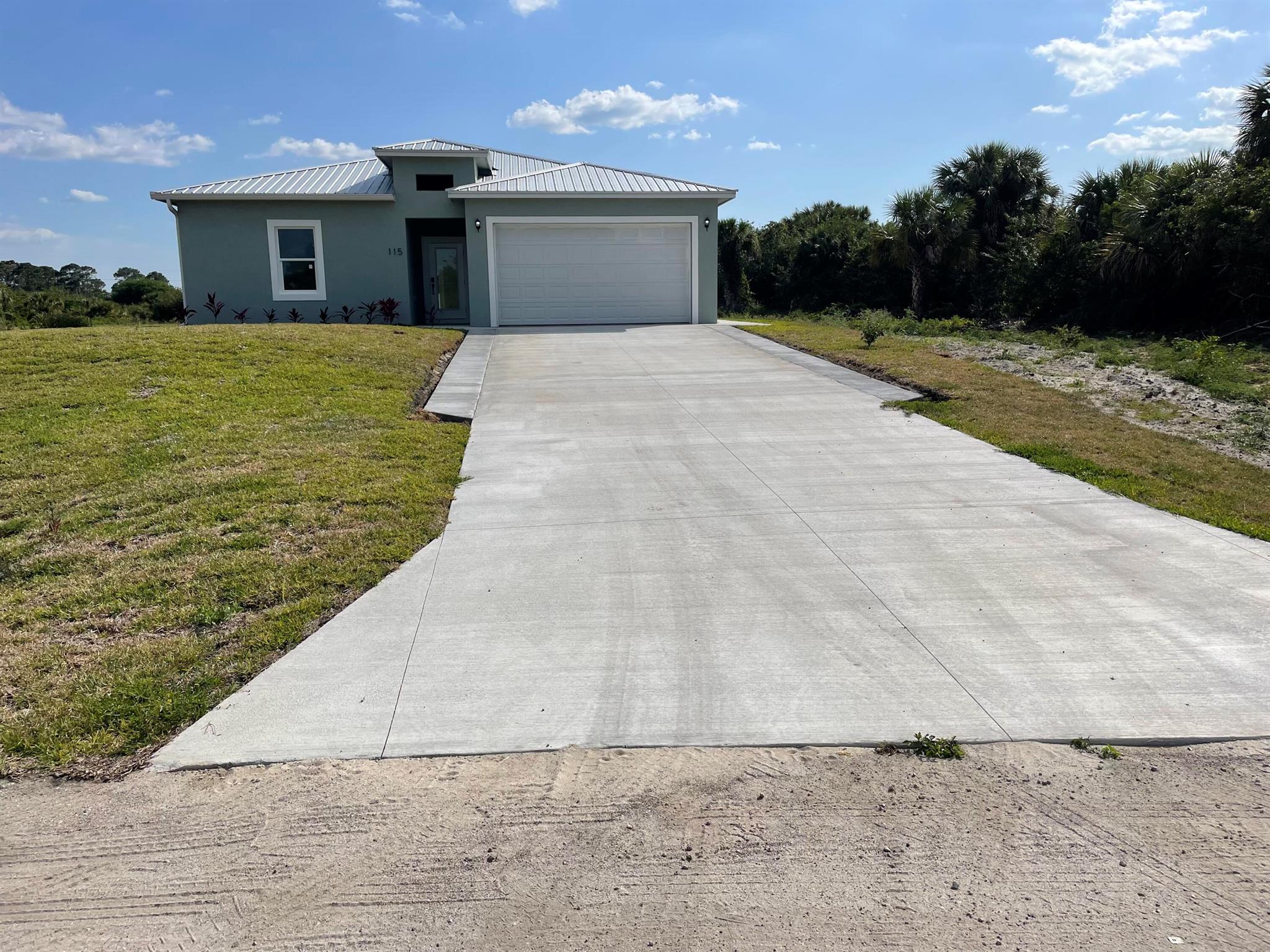 115 Lansing Cir #11