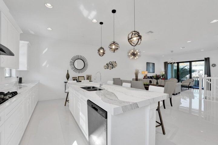 5308 Sagan Ln