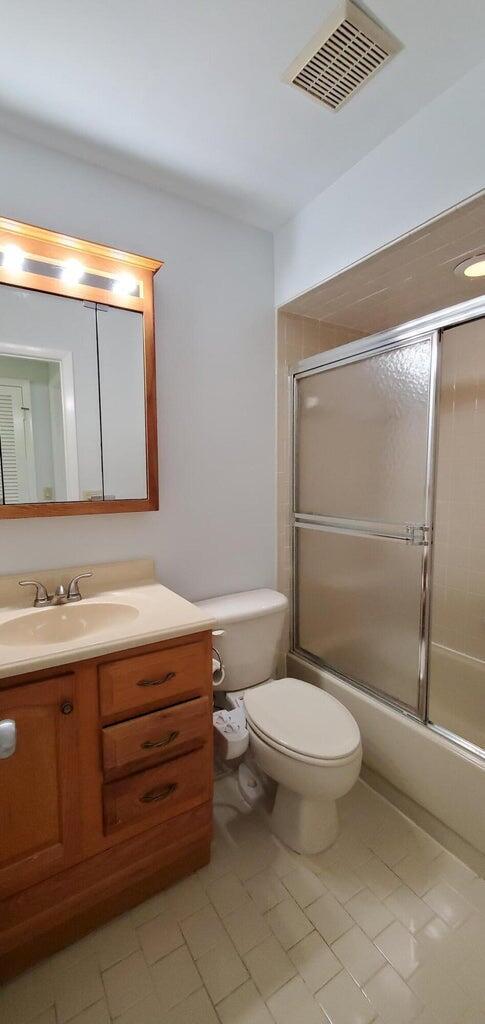 3961 SW Greenwood Way #E Palm City, FL 34990