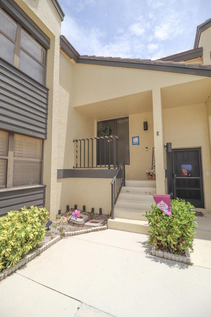 3961 SW Greenwood Way #E Palm City, FL 34990