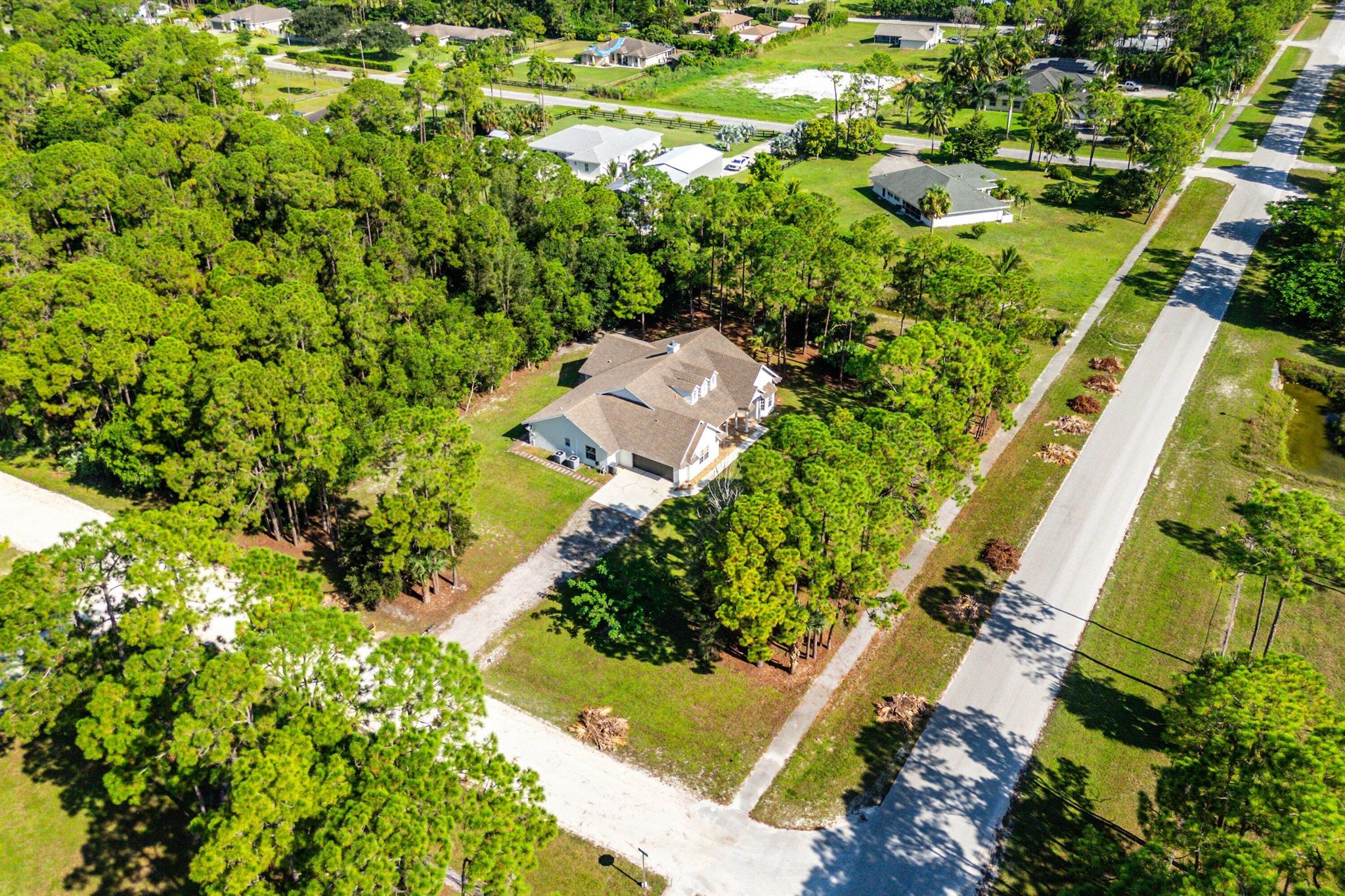 6135 Hall Blvd