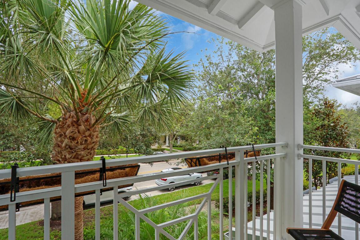 1169 E Dakota Dr Jupiter, FL 33458