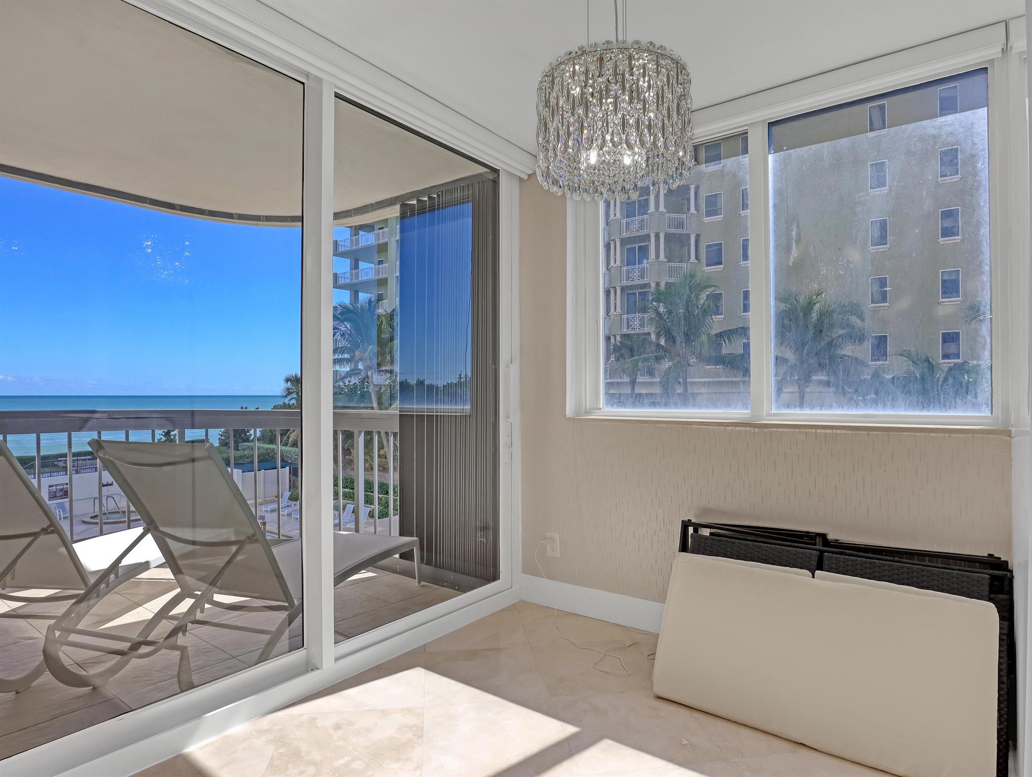 5380 N Ocean Dr #3b Riviera Beach, FL 33404