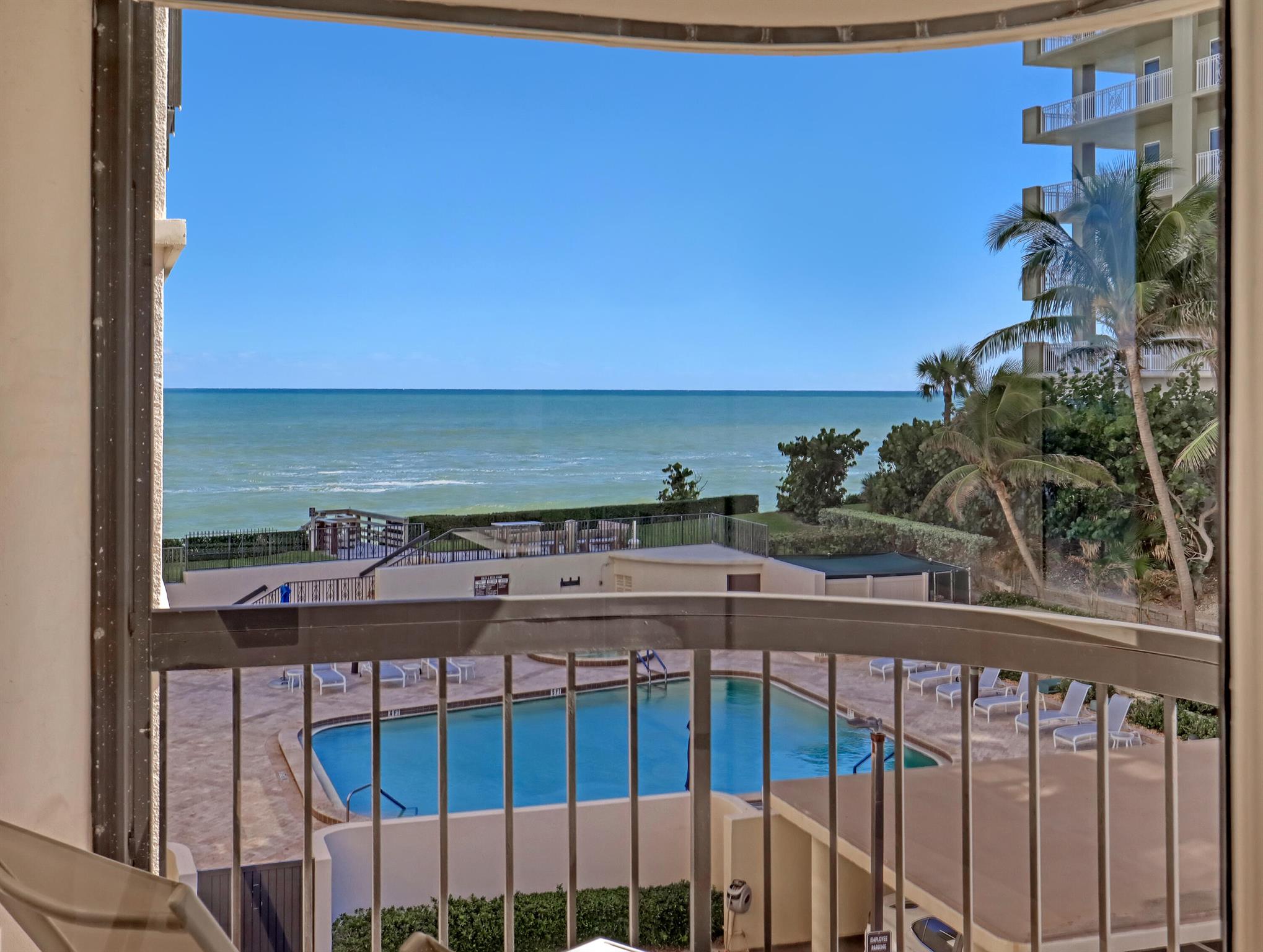 5380 N Ocean Dr #3b Riviera Beach, FL 33404