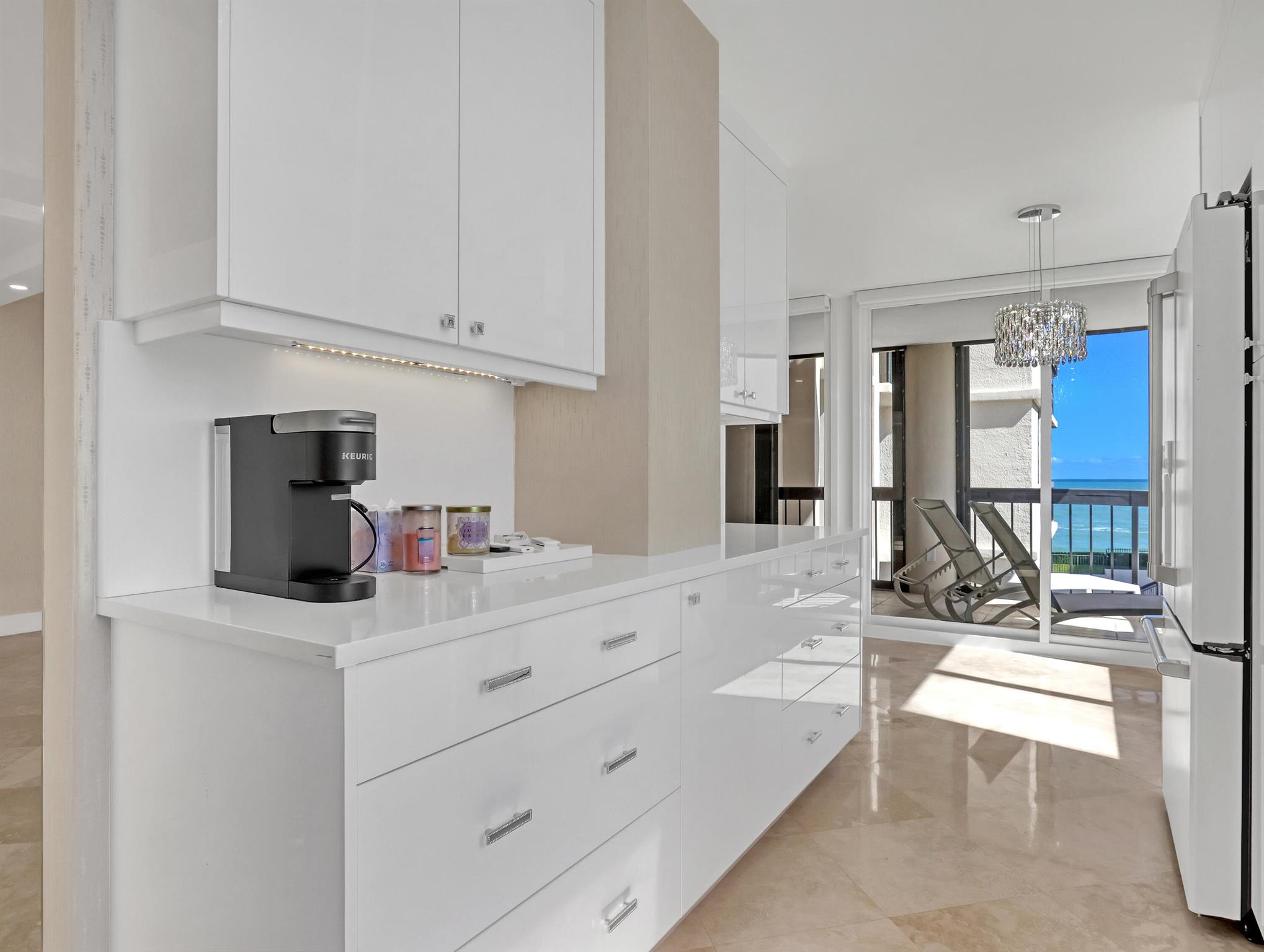 5380 N Ocean Dr #3b Riviera Beach, FL 33404