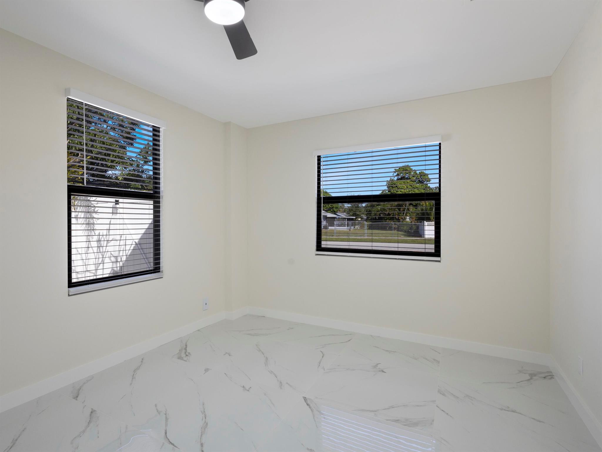 992 Mohican Blvd Jupiter, FL 33458