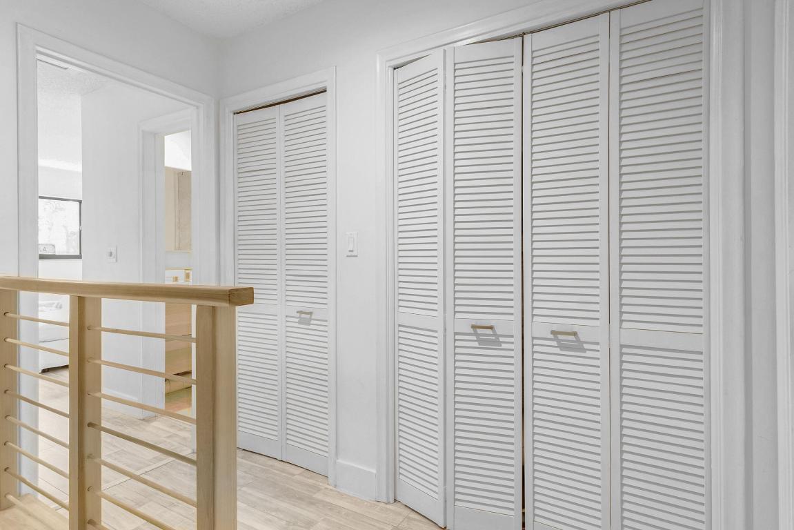 2136 NE 44th #4 Lighthouse Point, FL 33064