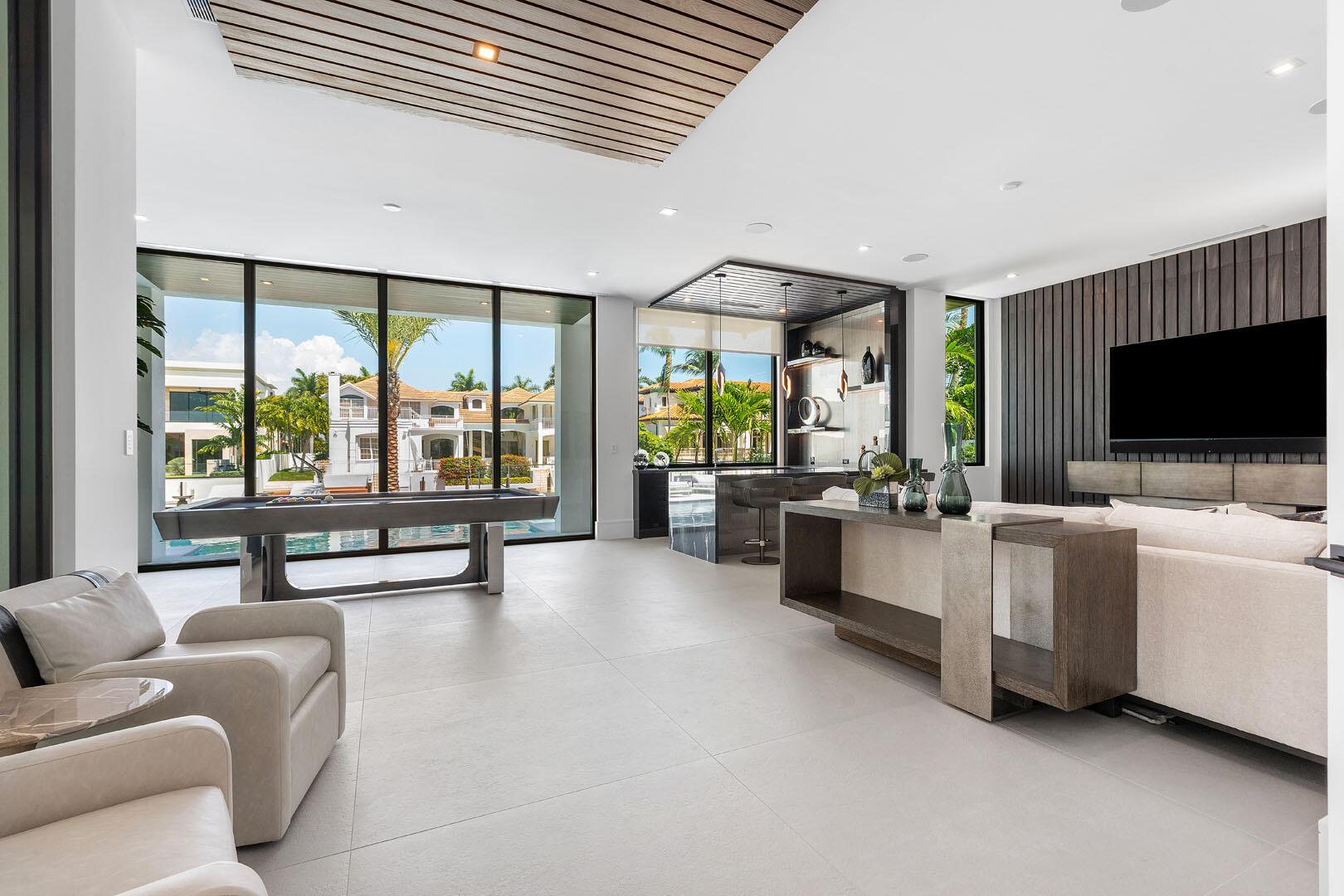 169 W Coconut Palm Rd Boca Raton, FL 33432