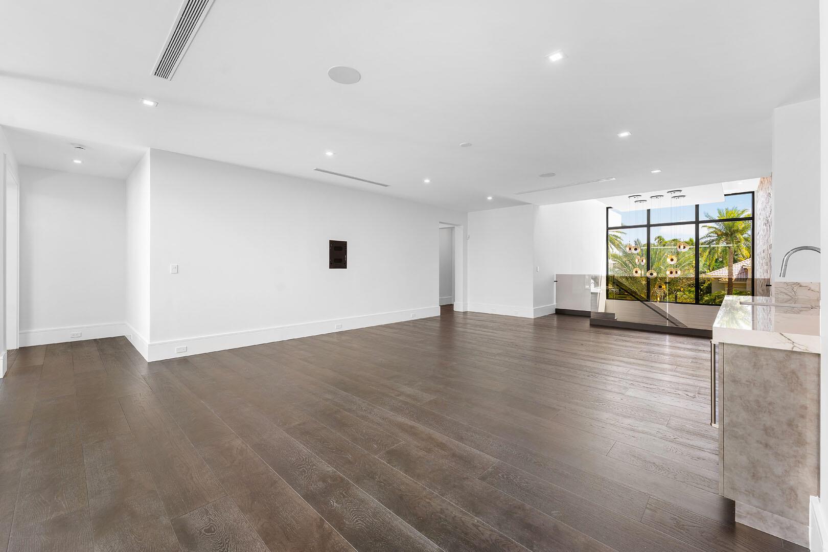 169 W Coconut Palm Rd Boca Raton, FL 33432