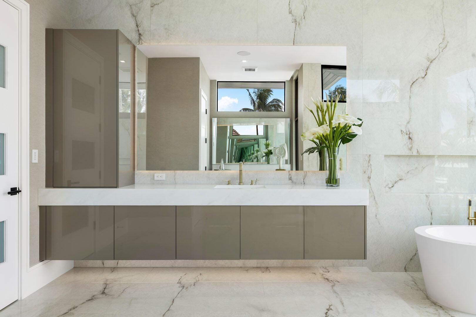 169 W Coconut Palm Rd Boca Raton, FL 33432