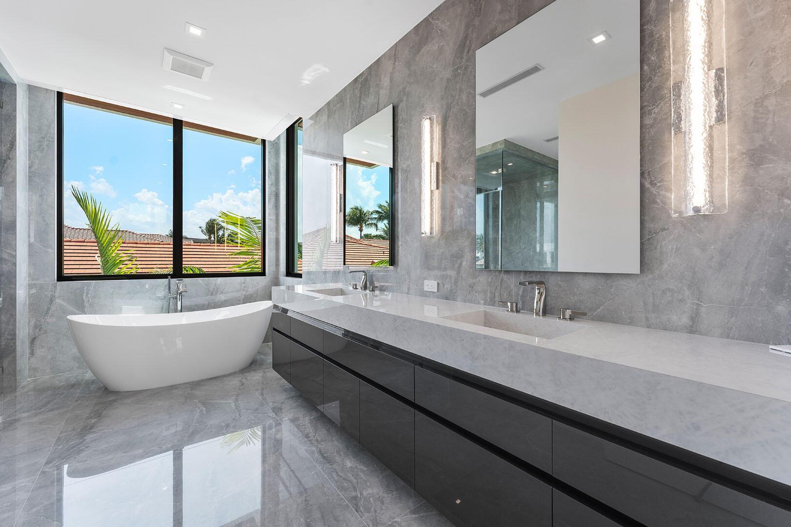 169 W Coconut Palm Rd Boca Raton, FL 33432