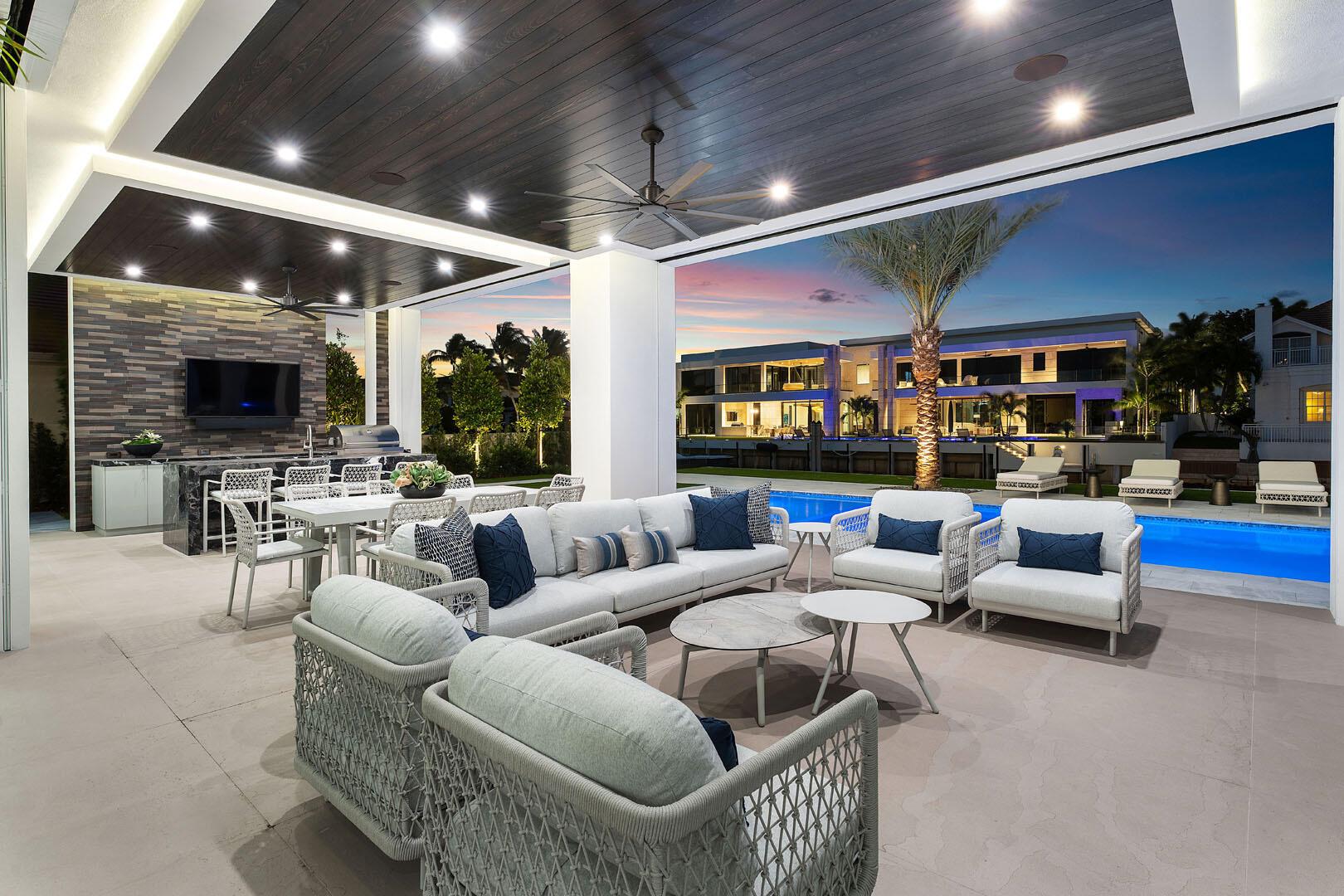 169 W Coconut Palm Rd Boca Raton, FL 33432