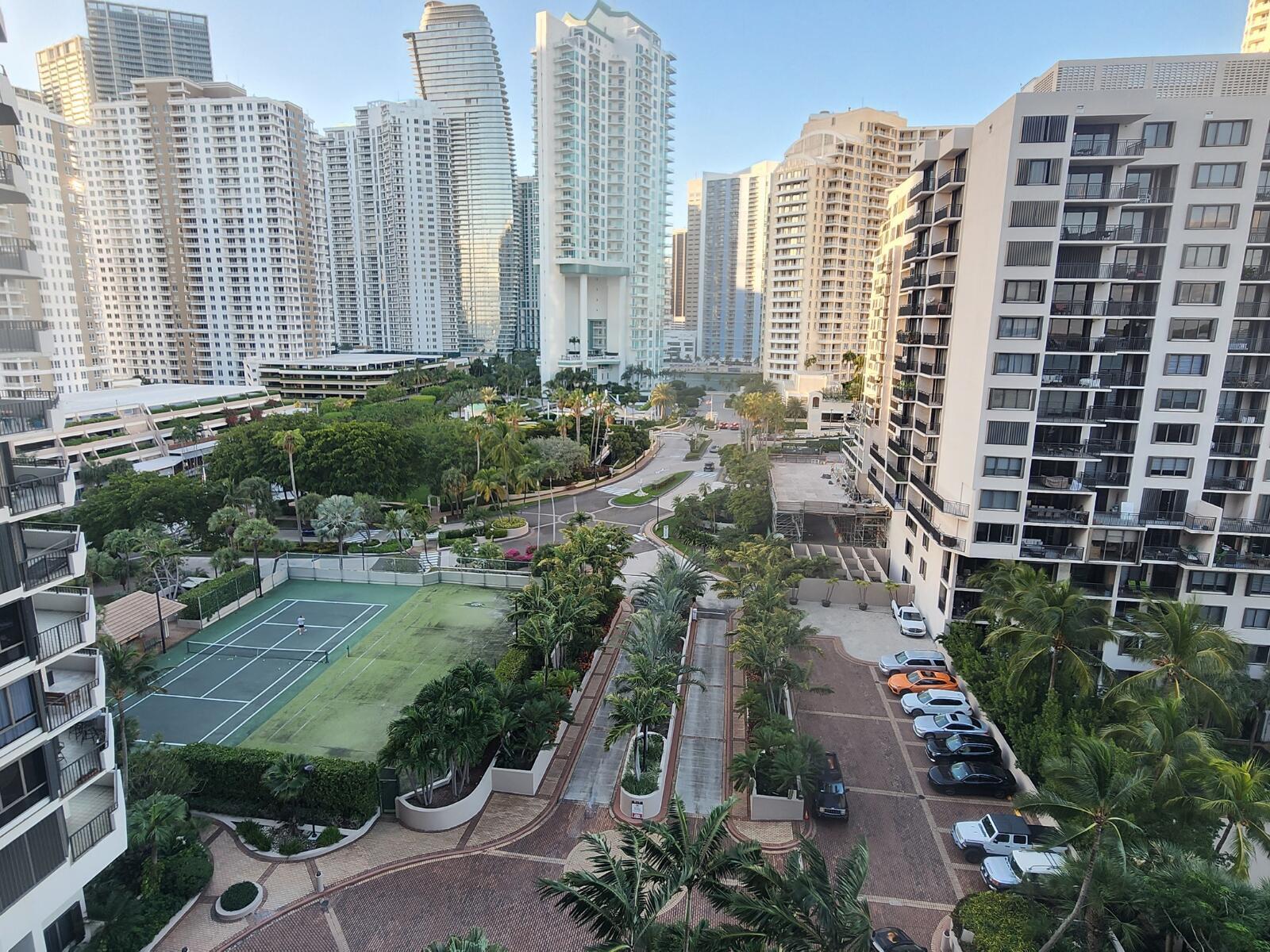 520 Brickell Key Dr #A-1200 Miami, FL 33131