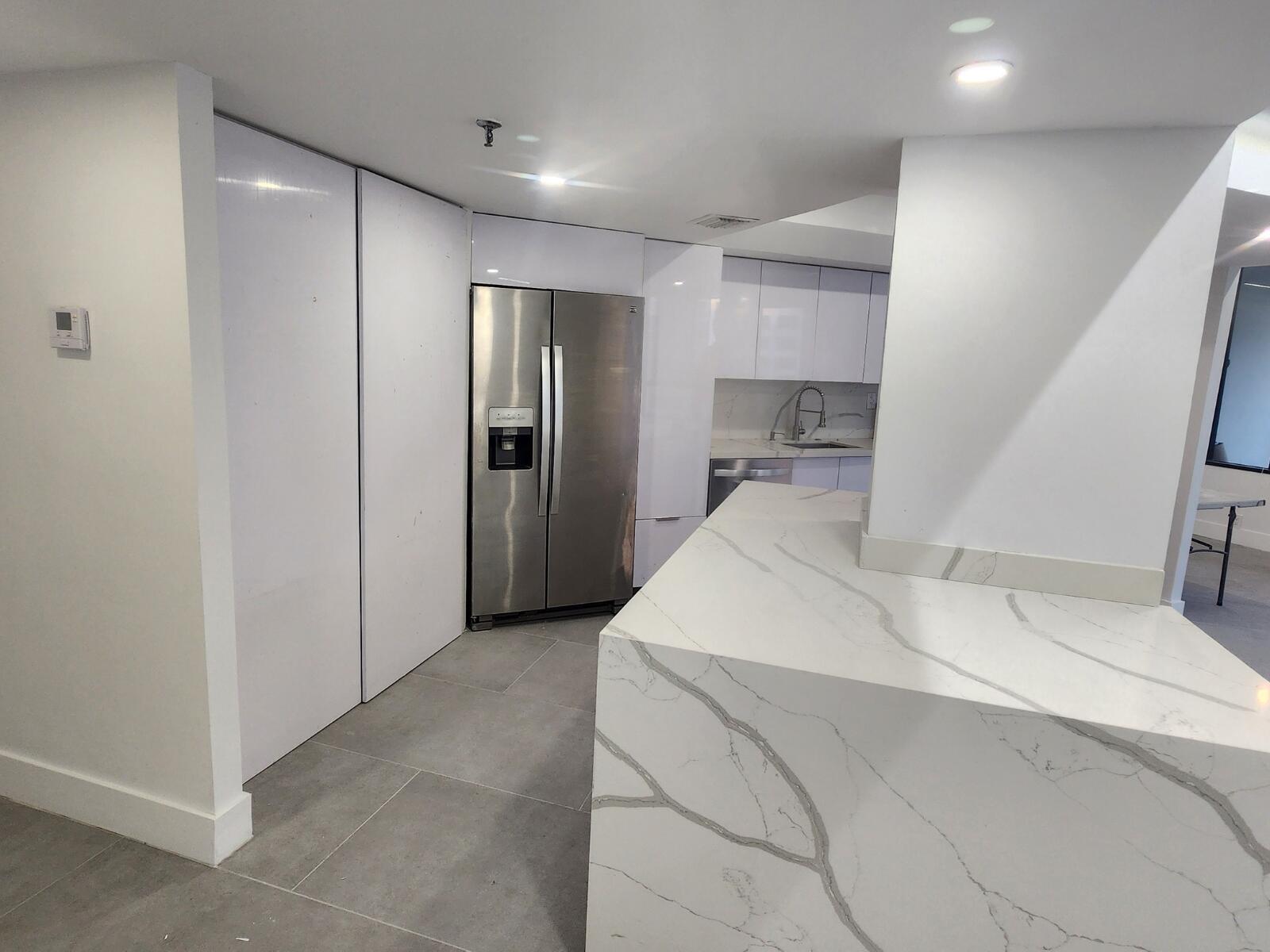 520 Brickell Key Dr #A-1200 Miami, FL 33131