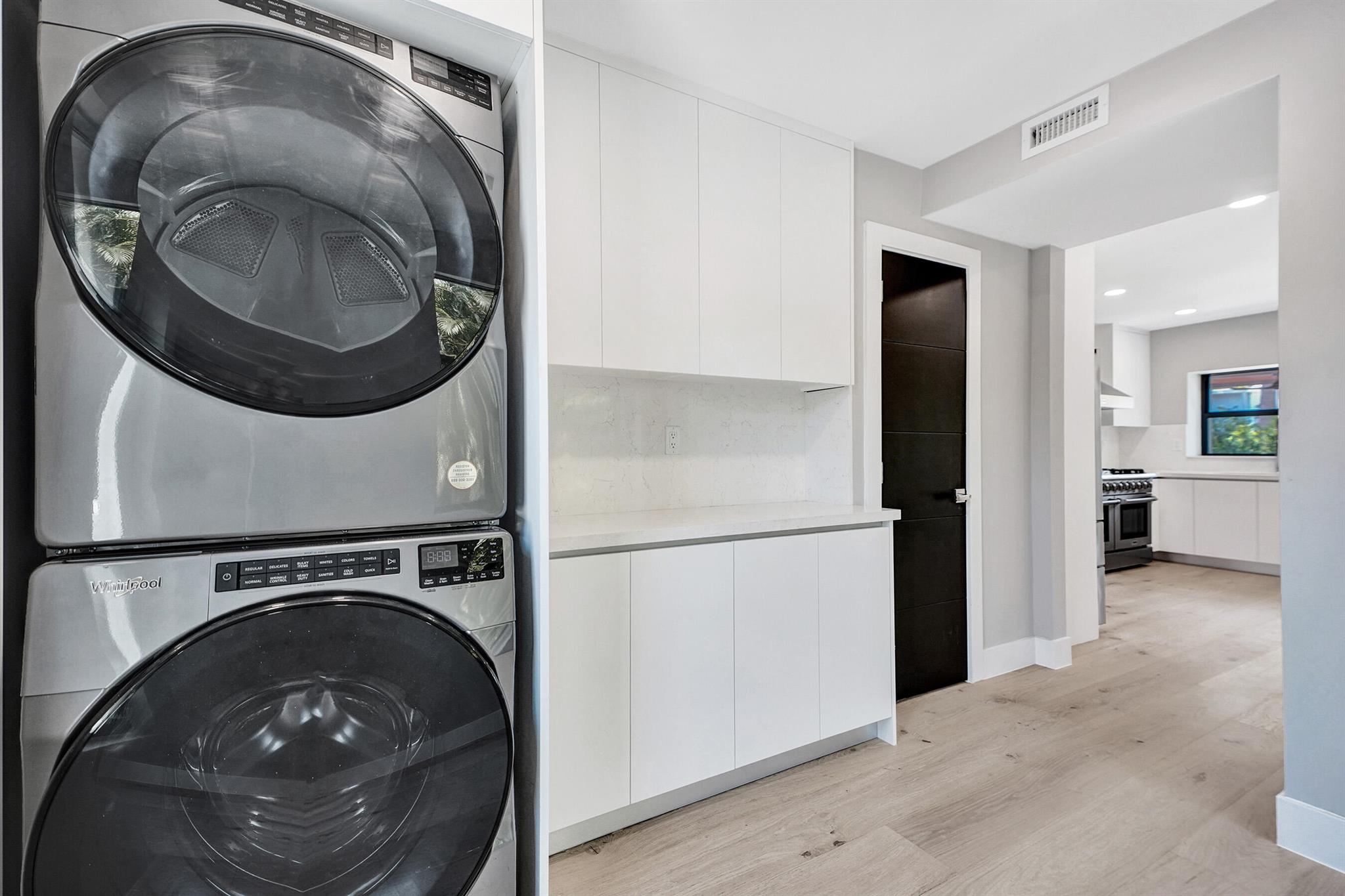 5832 Alton Rd Miami Beach, FL 33140