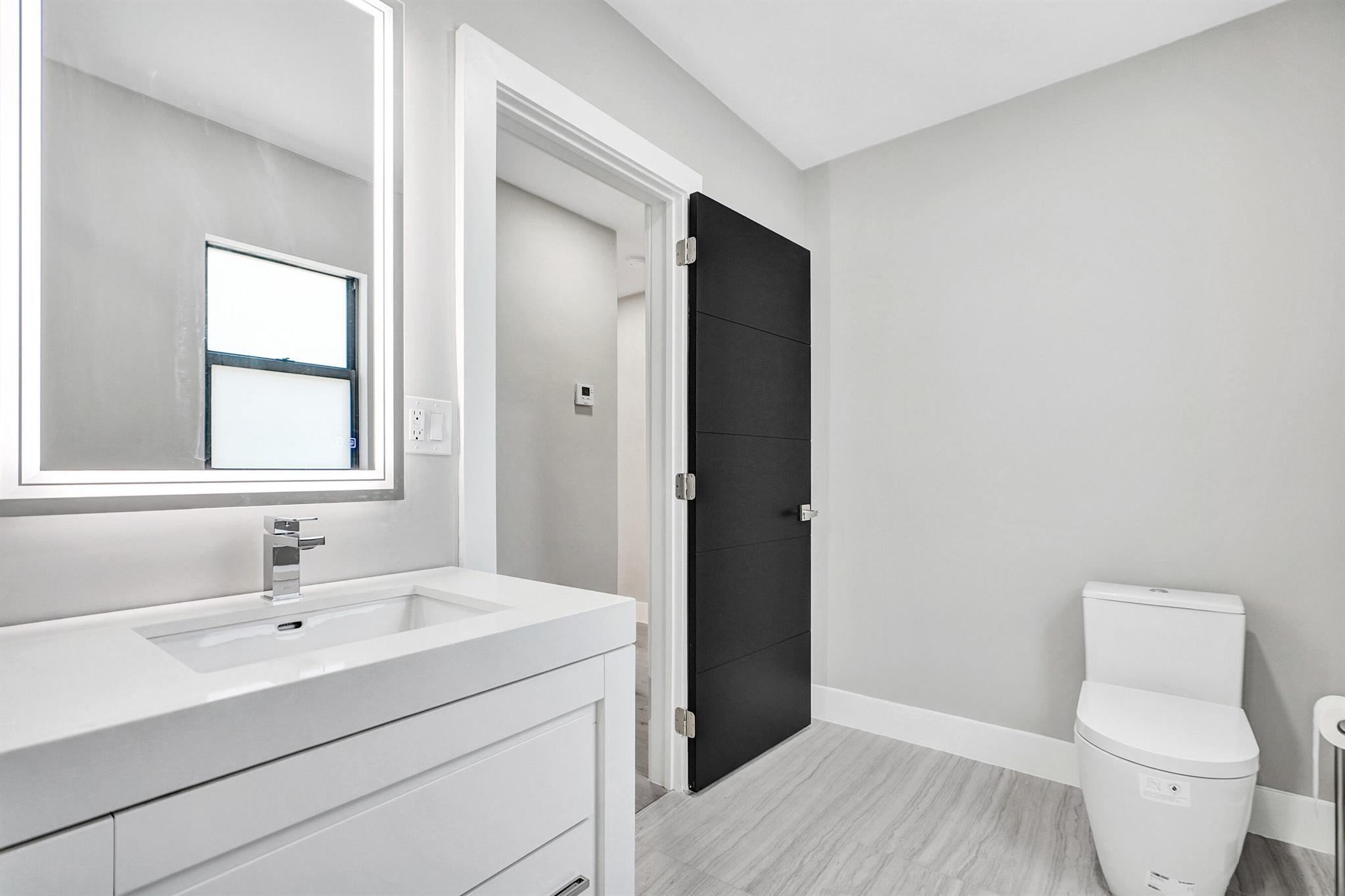 5832 Alton Rd Miami Beach, FL 33140