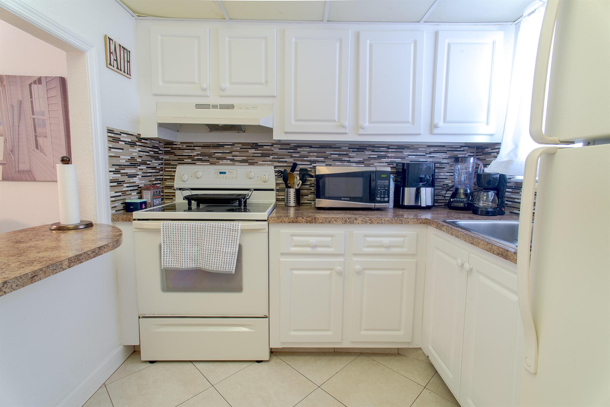 3091 E Sun Sunrise Lks Dr #207