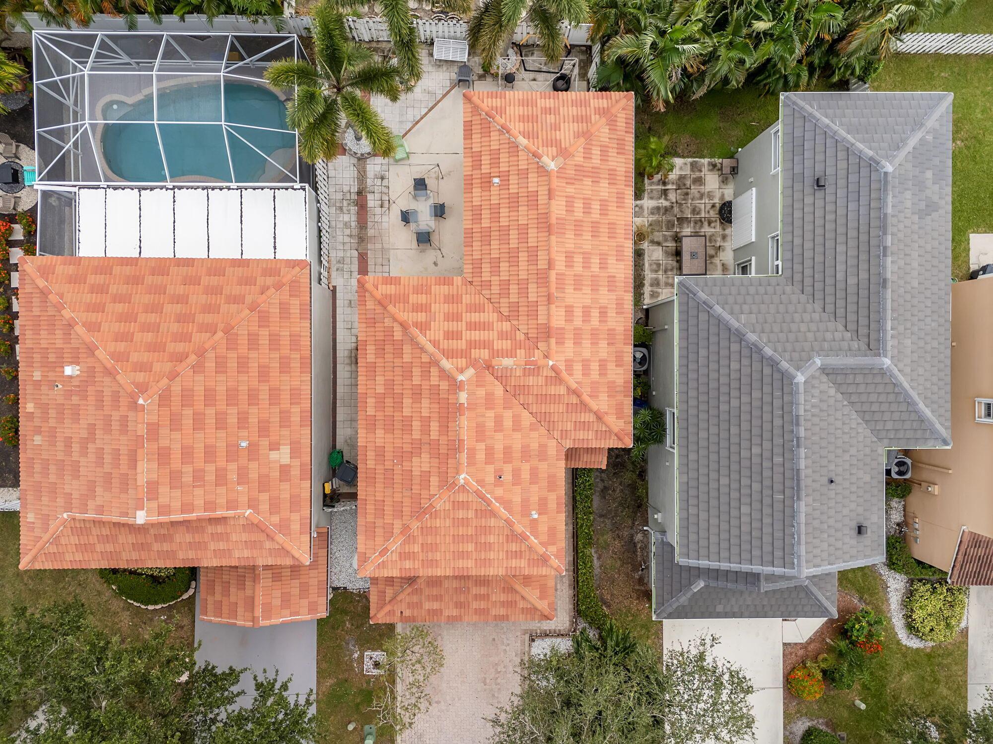 6892 Perdido Bay Ter Lake Worth, FL 33463