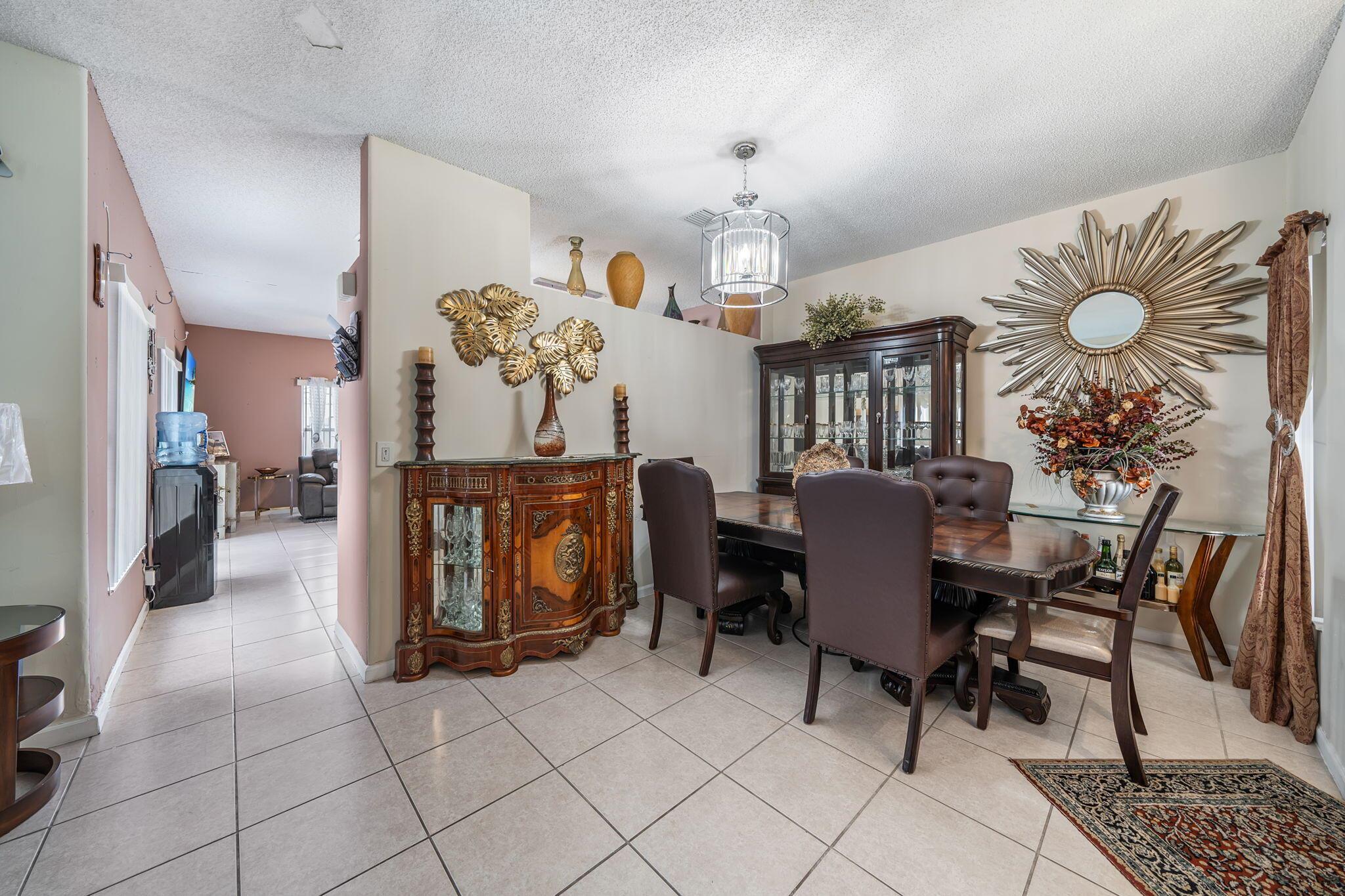 6892 Perdido Bay Ter Lake Worth, FL 33463