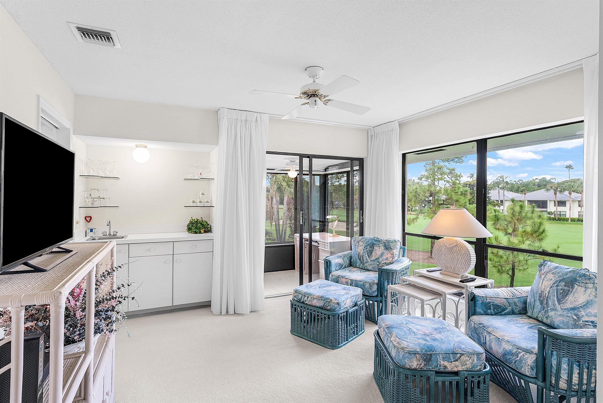 3858 Quail Rdg Dr #Blue Heron Boynton Beach, FL 33436