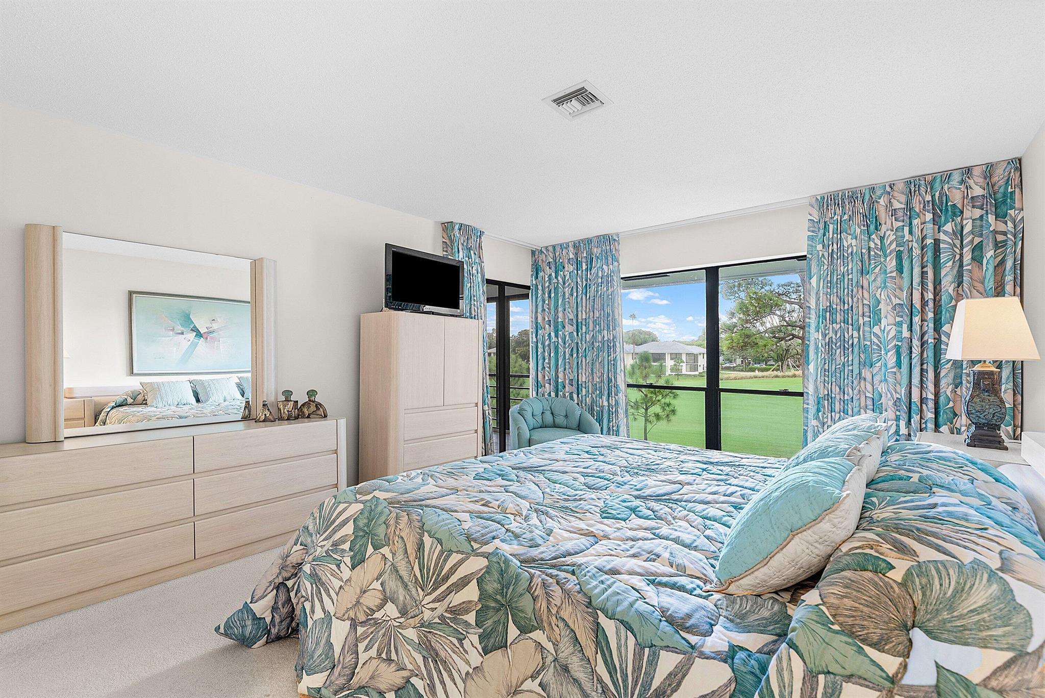 3858 Quail Rdg Dr #Blue Heron Boynton Beach, FL 33436