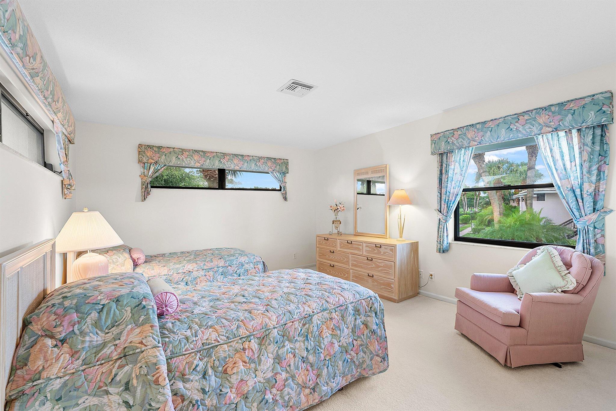 3858 Quail Rdg Dr #Blue Heron Boynton Beach, FL 33436