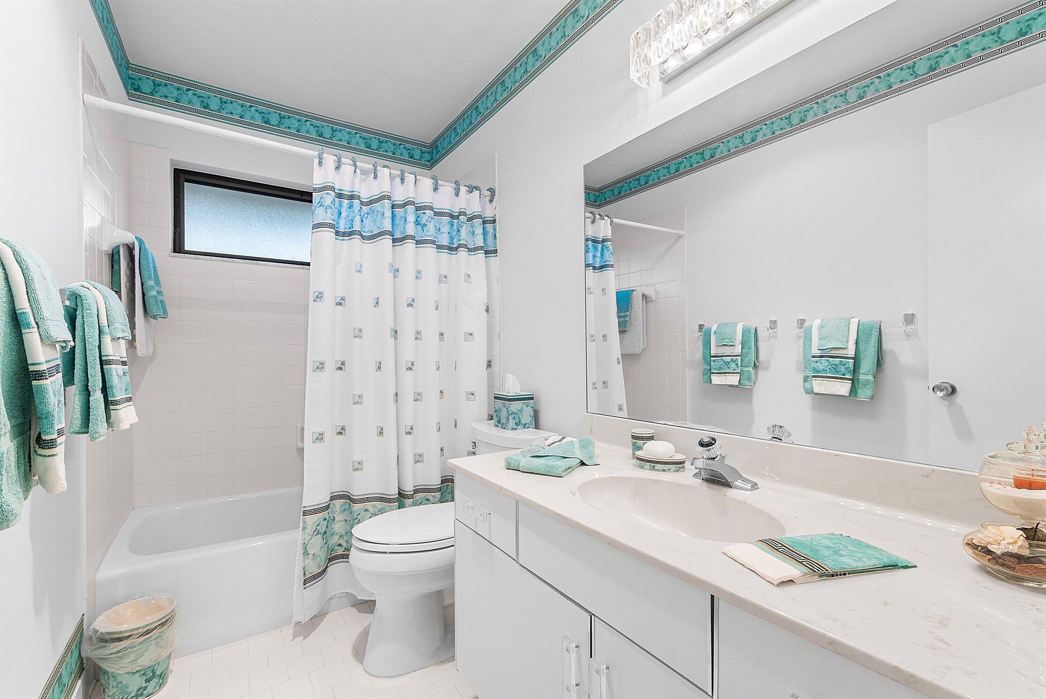 3858 Quail Rdg Dr #Blue Heron Boynton Beach, FL 33436