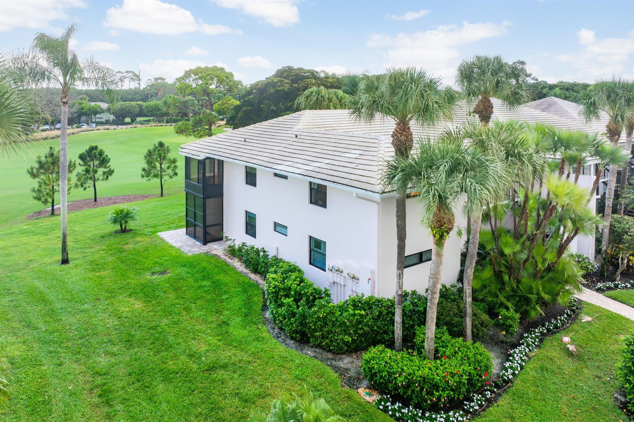 3858 Quail Rdg Dr #Blue Heron Boynton Beach, FL 33436