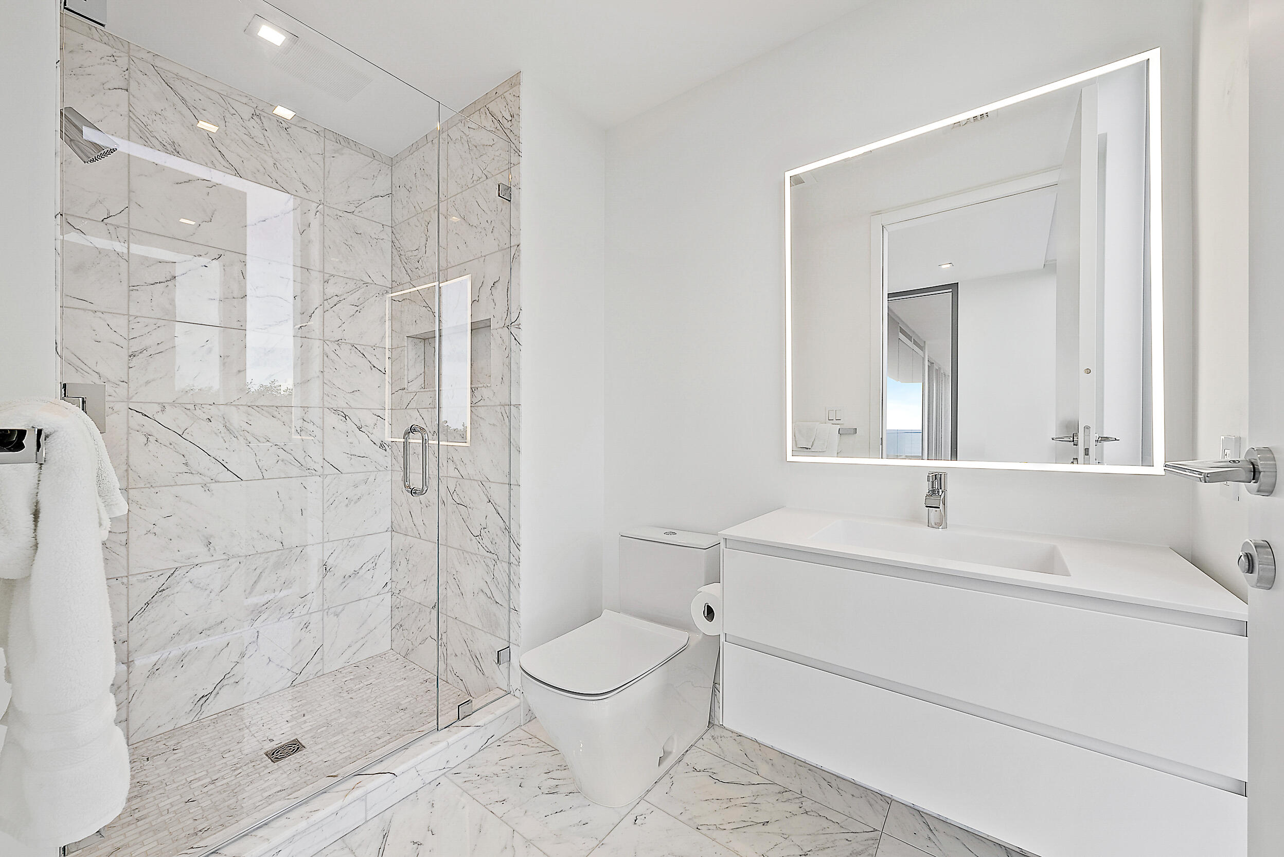 1500 S Beach #302 Tequesta, FL 33469