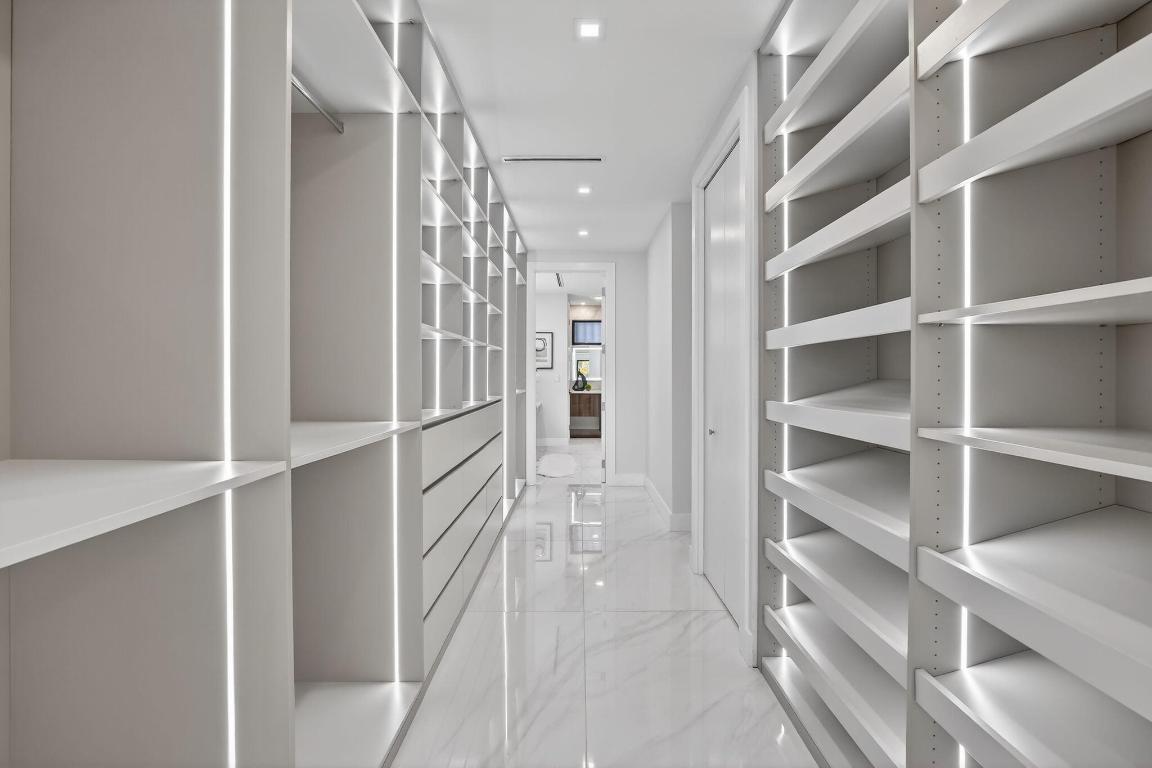 750 NE 16th Fort Lauderdale, FL 33304