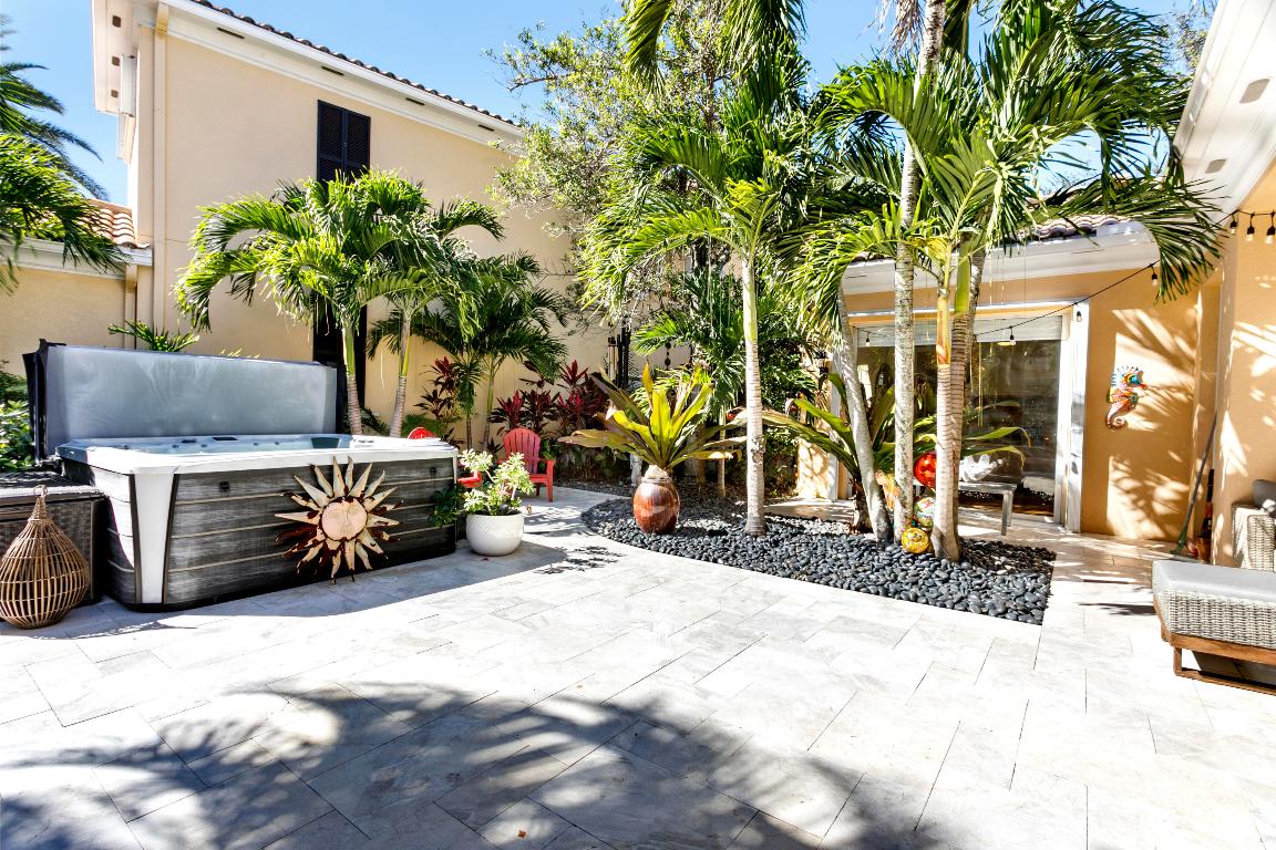 418 San Remo Jupiter, FL 33458