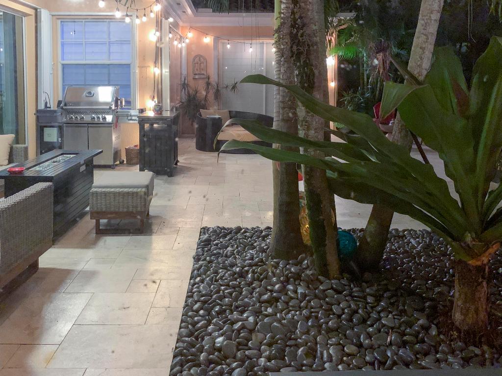 418 San Remo Jupiter, FL 33458