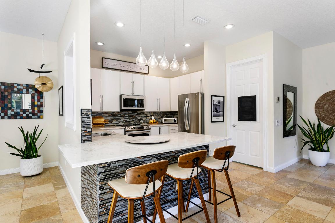 418 San Remo Jupiter, FL 33458