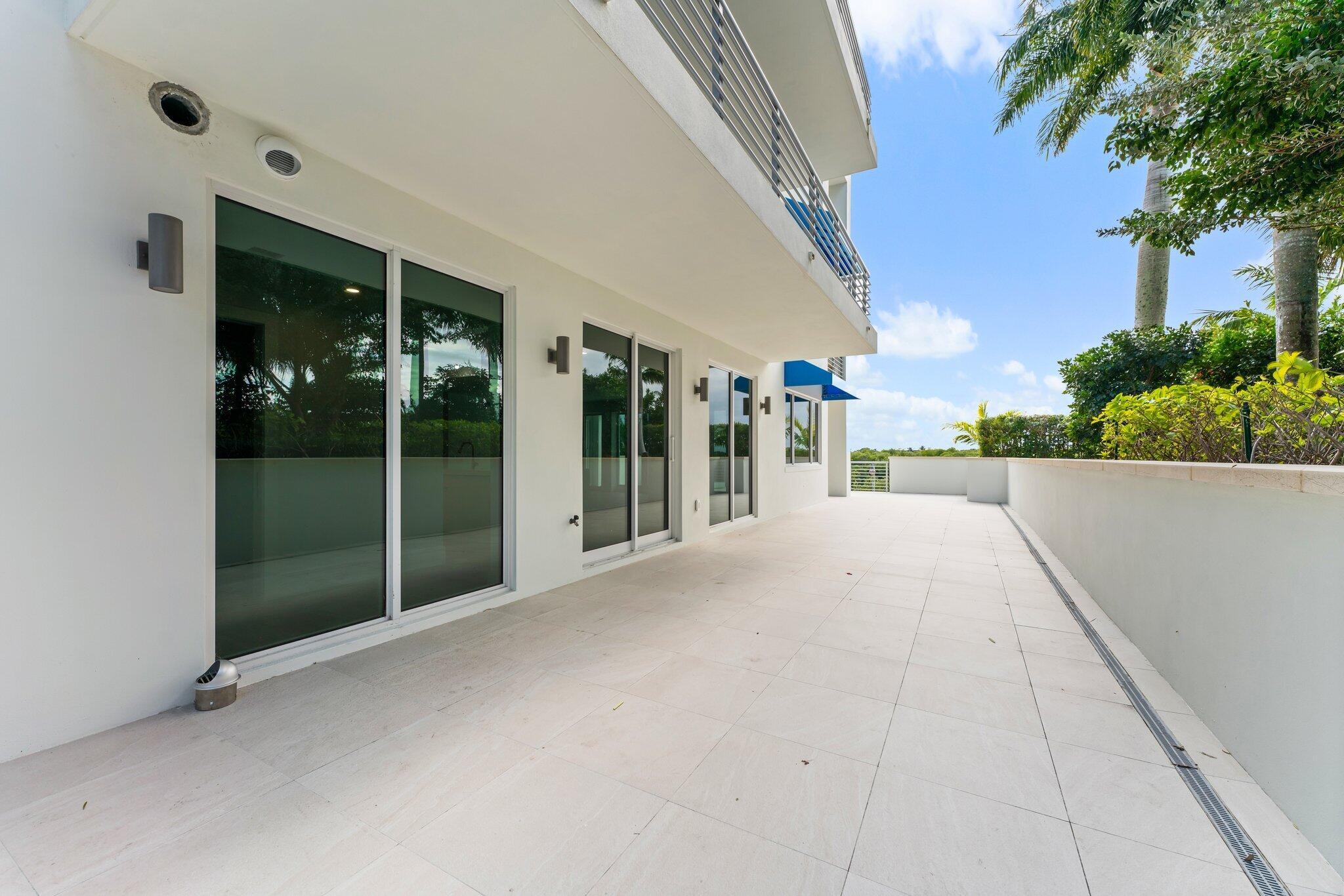 1 S Coastal #201 Jupiter, FL 33477