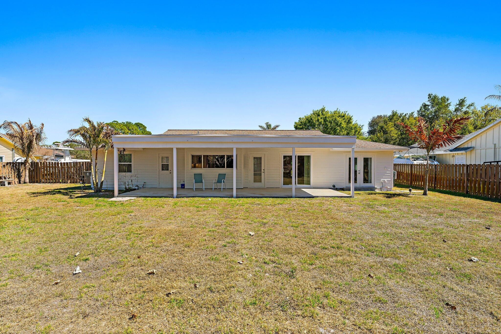 5883 Set N Sun Jupiter, FL 33458