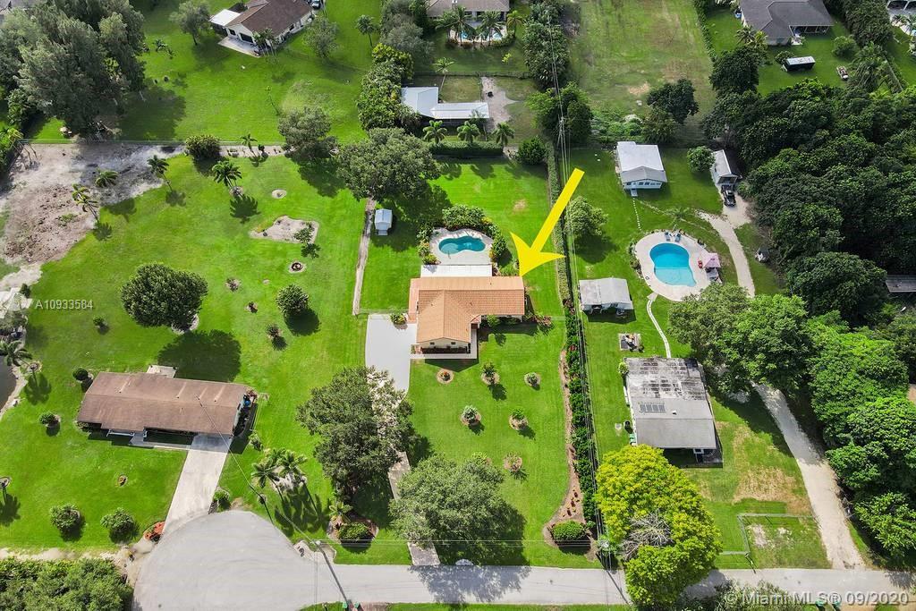 3101 SW 137th Ter