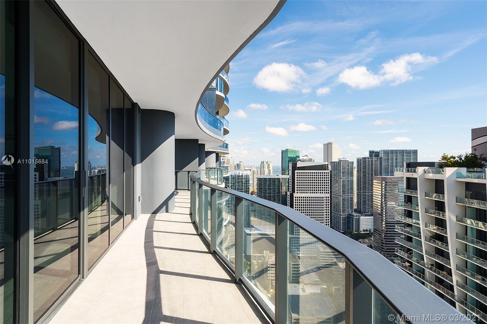 1000 Brickell Plz #PH5101 Miami, FL 33131