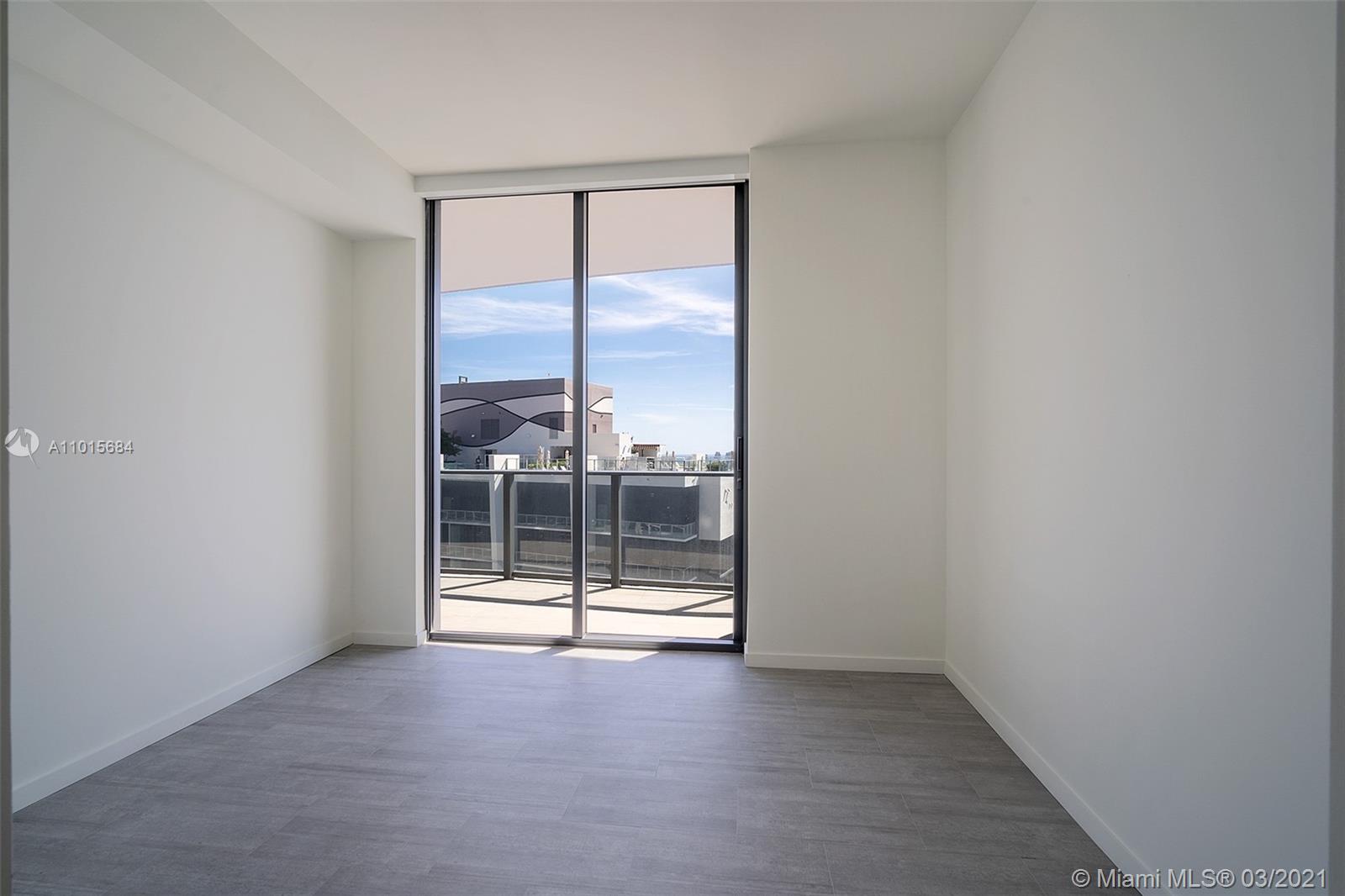 1000 Brickell Plz #PH5101 Miami, FL 33131