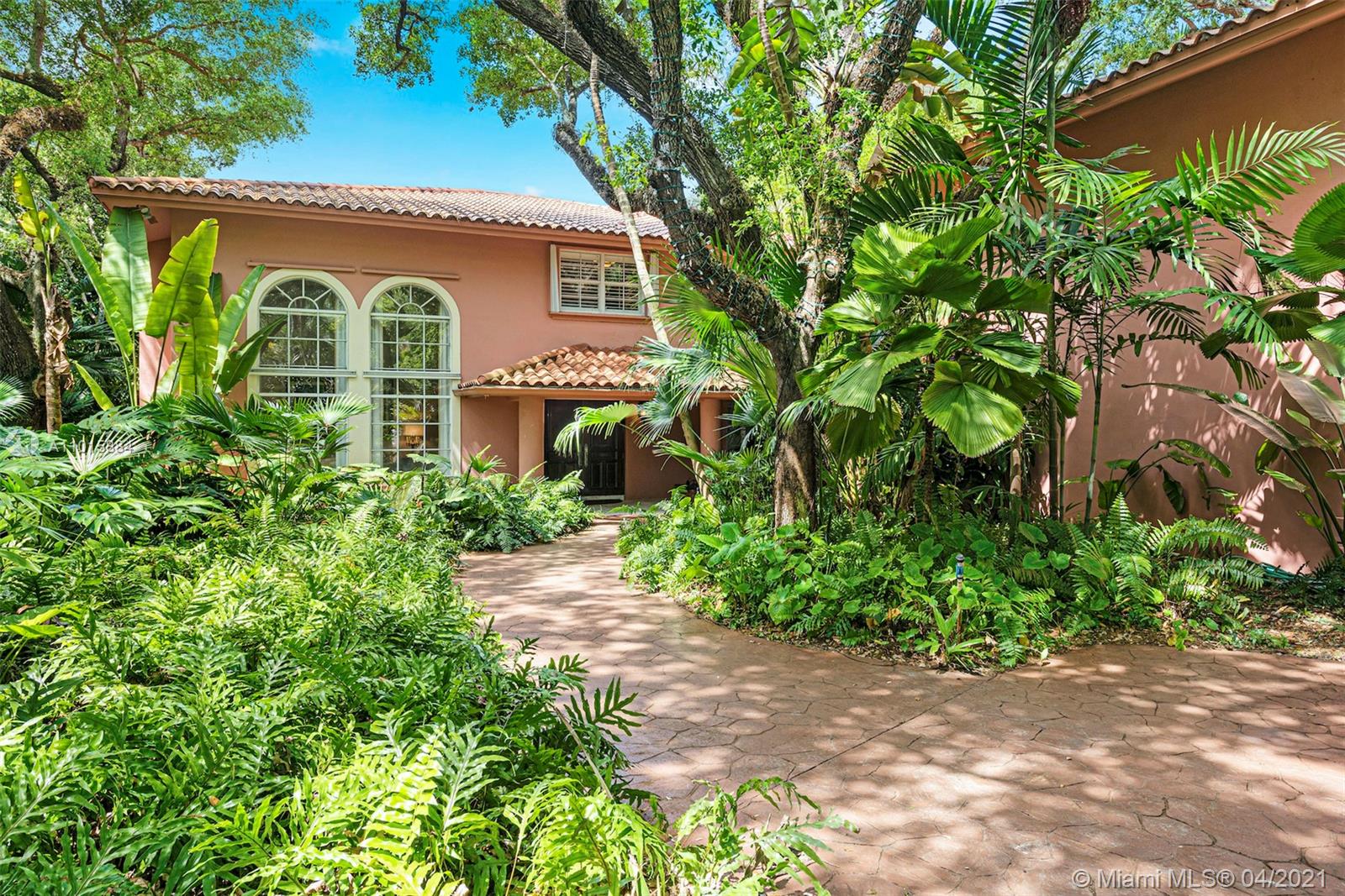 9990 Old Cutler Rd Coral Gables, FL 33156