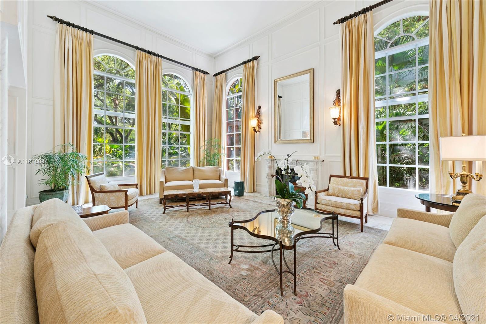 9990 Old Cutler Rd Coral Gables, FL 33156