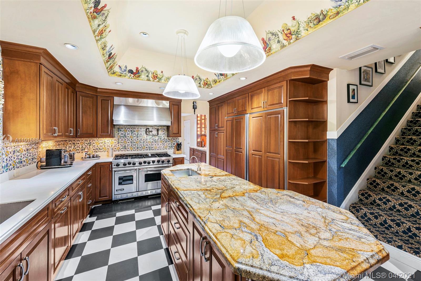 9990 Old Cutler Rd Coral Gables, FL 33156