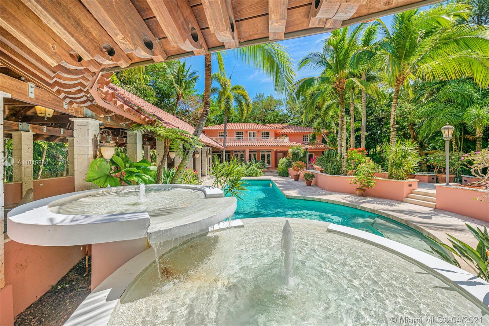 9990 Old Cutler Rd Coral Gables, FL 33156