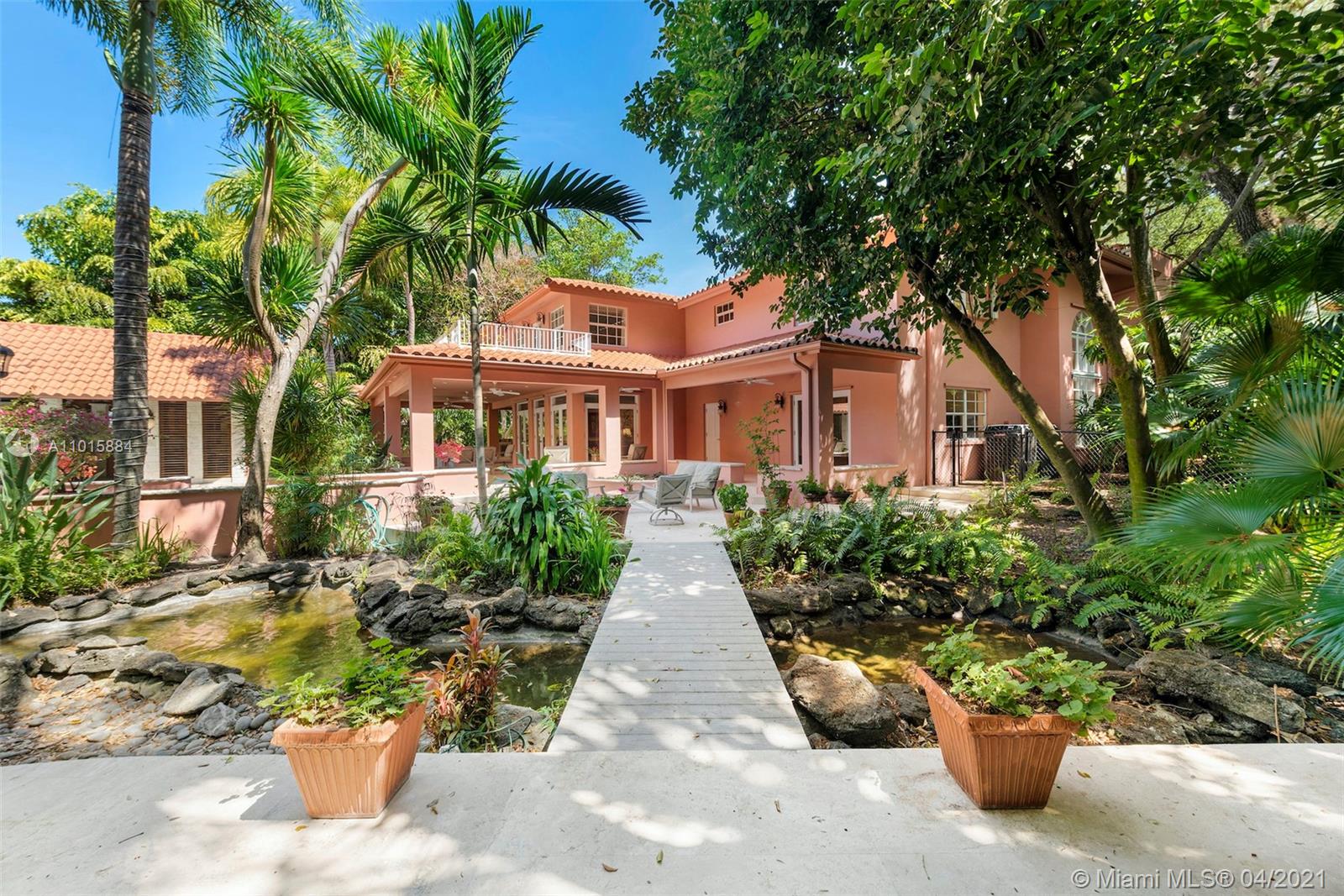 9990 Old Cutler Rd Coral Gables, FL 33156