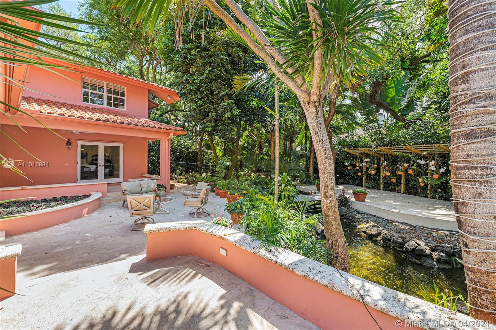 9990 Old Cutler Rd Coral Gables, FL 33156