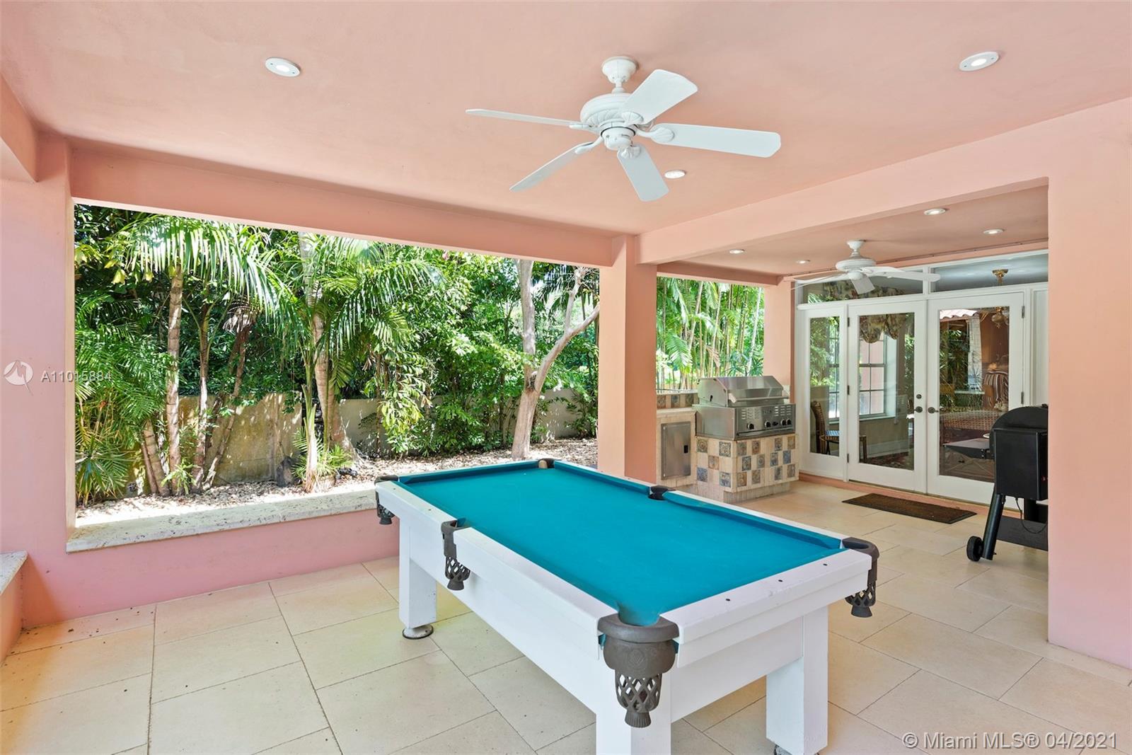 9990 Old Cutler Rd Coral Gables, FL 33156