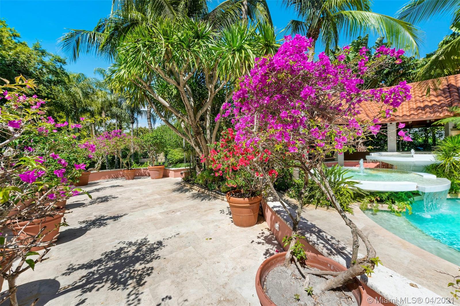 9990 Old Cutler Rd Coral Gables, FL 33156