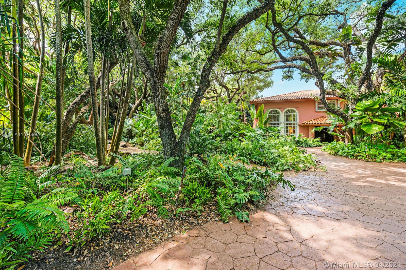 9990 Old Cutler Rd Coral Gables, FL 33156